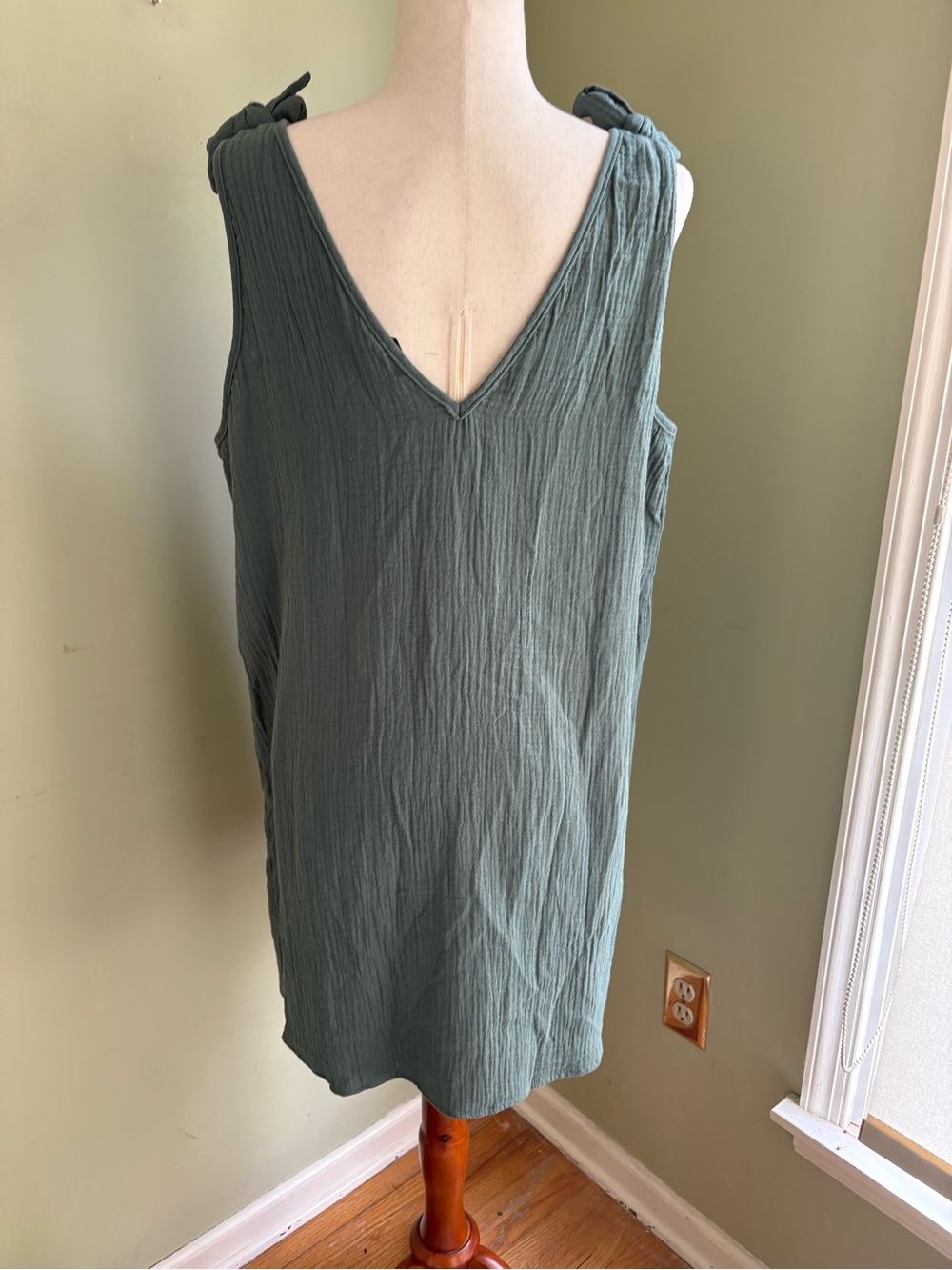 Cupshe Olive Green Tie-Shoulder V-Neck Swim Coverup - Picture 5 of 16